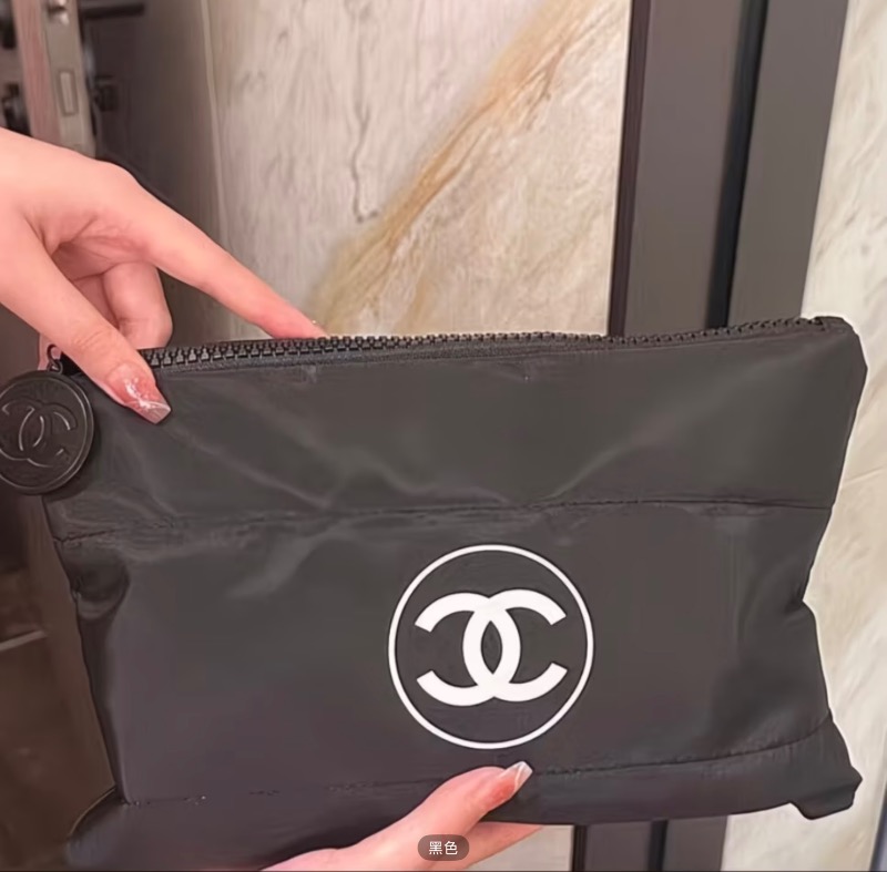 Trousse de Voyage Chanel