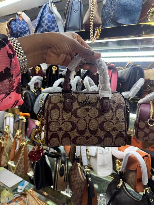 Sac cute avec cherry access